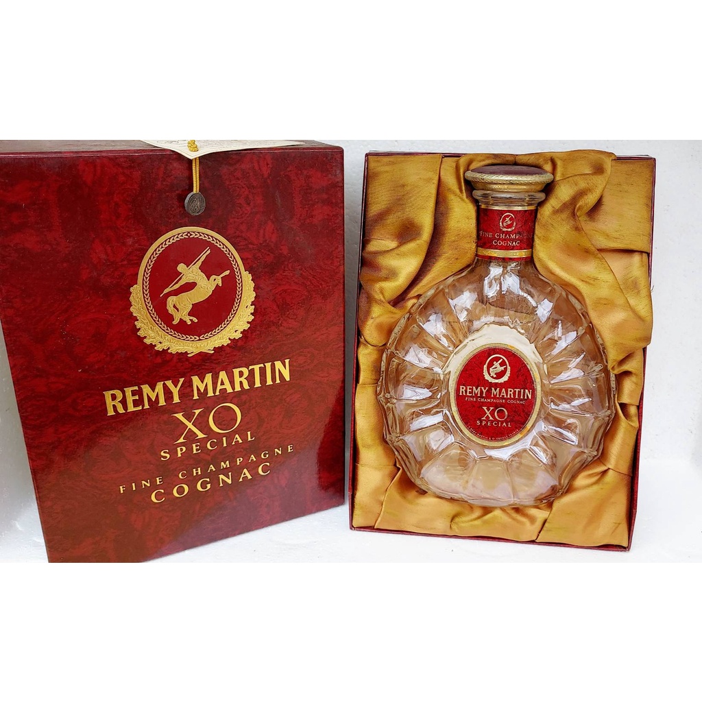 ขวดเหล้าเปล่าหายากRemy Martin XO Special Fine Champagn จุกขาด