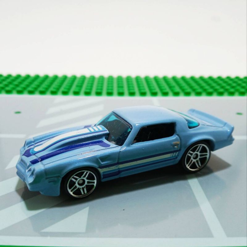 รถ HOTWHEELS ของแท้มือสอง รุ่น 81 CAMARO สภาพใหม่ตั้งโชว์ มีคันเดียวเท่านั้นค่ะ
ราคา 100 บาท