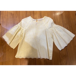 zara lace blouse size S ใส่ครั้งเดียวค่ะ used like new