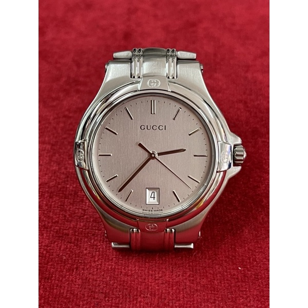 GUCCI Quartz นาฬิกาสุภพาบุรุษ ตัวเรือนสแตนเลส นาฬิกาผู้ชายนาฬิกามือสองของแท้