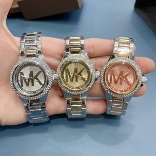 นาฬิกา MK หน้าปัด signature ล้อมเพชร แถมฟรีกล่องหมอนร้าน ผ้าเช็ด พร้อมเซ็ทเวลา