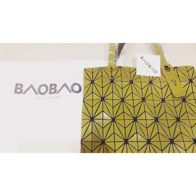 Sales 🔥 กระเป๋าชอปปิ้งงานพรีเมียม Bao Bao 🔥 ราคาขาดทุน
