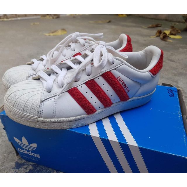 Addidas superstar w (รับส่วนลด100฿ BABA)
