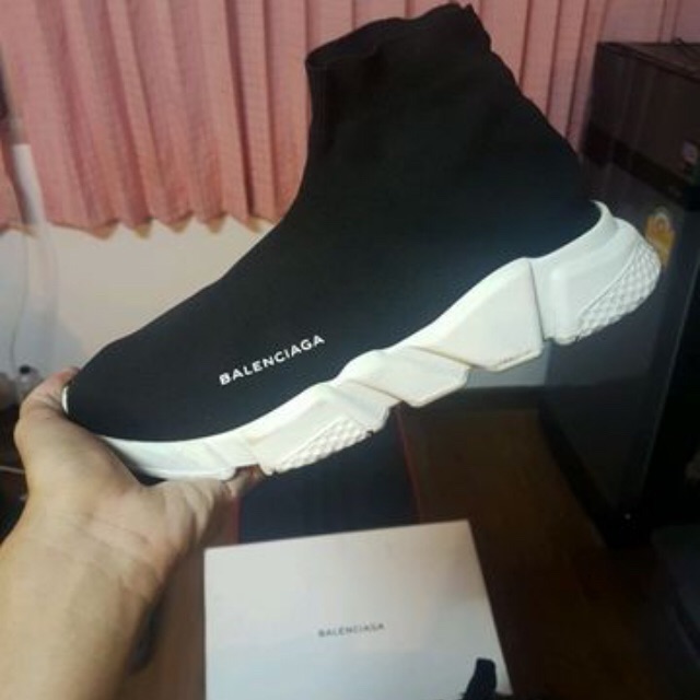 รองเท้าBalenciaga Speedteainer สภาพใหม่เอี่ยม | Shopee Thailand