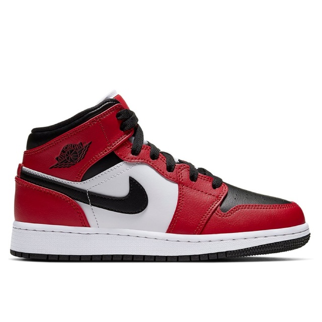 air jordan 1 chicago black toe low