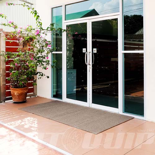 (สินค้าใหม่)DIFF สวยมาก DIFF พรมใยไวนิลดักฝุ่น หนาพิเศษ 13 MM. (PVC FLOOR MAT) สีน้ำตาล-เบจ ทุกขนาด