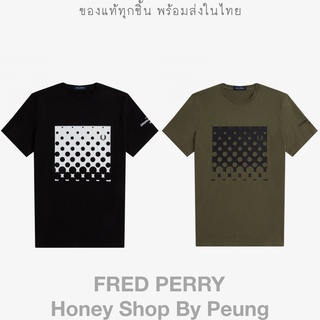 เสื้อยืดครอปเสื้อยืดพิมพ์ลายแฟชั่น💥เพิ่ม 10% ใช้โค้ด AUGMET Fred Perry Ombre Graphic T Col : Black และ Military Green