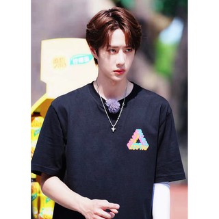 2kcB    Shirt     33  เสื้อยืดสีดำ แบบ หวังอี้ป๋อ wangyibo ใส่ สีสกรีนตรงปกค่ะ