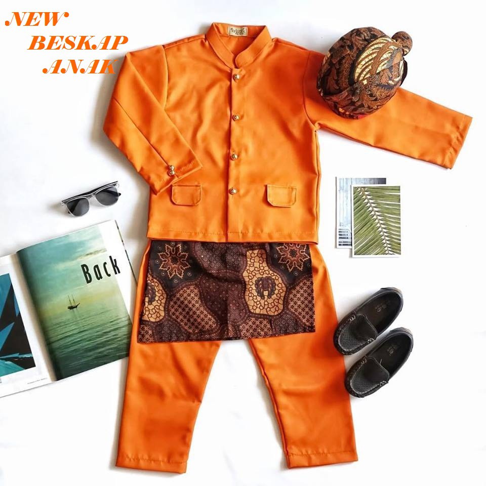 BAJUNIK_PRODUSEN BASOFI CHILDRENS/CHILDRENS TRADITIONAL CLOTHES/JAVA TITIONAL CLOTHES/PHOTOS/ORANGE 