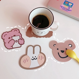แผ่นซิลิโคนรองแก้วกาแฟ ลายการ์ตูน ขนาด 8 x 9 ซม.