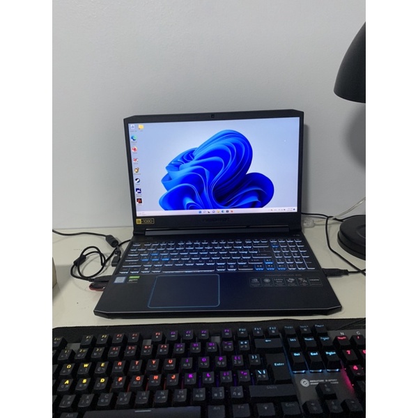 Acer predator Helios 300