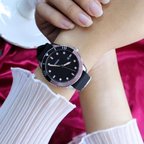 🎀 (สด-ผ่อน) นาฬิกา สายยาง สีดำ 38 มิล BQ3628 FOSSIL Dayle Three-Hand Date Black Silicone Watch