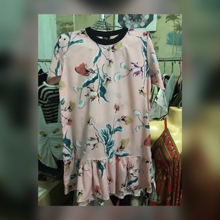 เสื้อผ้าแฟชั่นมือ1 มินิเดรส เดรสแฟชั่น
