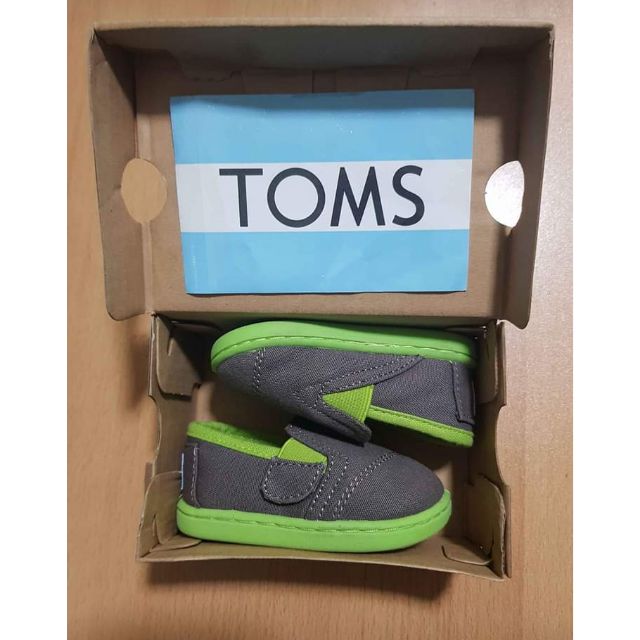 Prewalker รองเท้าเด็ก TOMS สีเขียว