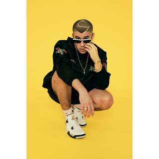 Bad Bunny โปสเตอร์ Poster วอลเปเปอร์ ตกแต่งผนัง วงดนตรี  Hiphop ฮิปฮอป