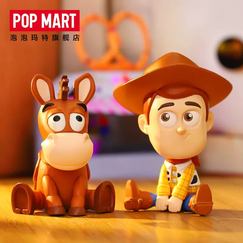 【ของแท้】ตุ๊กตาฟิกเกอร์ Disney Toy Story 4 Series Popmart น่ารัก