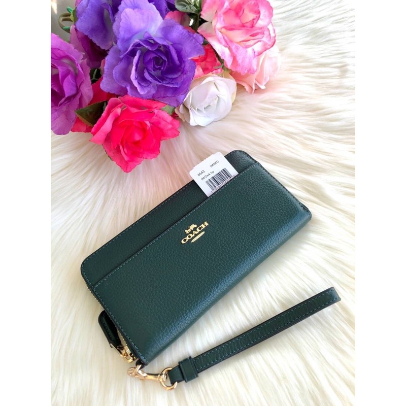 (ผ่อน0%) กระเป๋าสตางค์ ซิปรอบ ACCORDION ZIP WALLET (COACH 6643) Dark Ivy หนังแท้ สีเขียว มีสายคล้องม