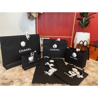 ถุงกระดาษ Chanel แท้