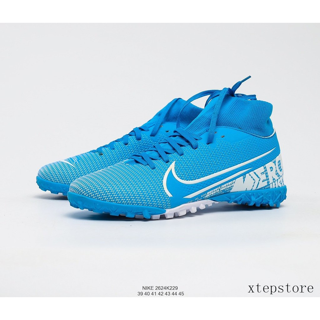nike flat football shoes