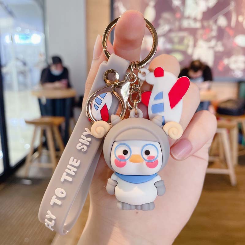 พวงกุญแจ จี้การ์ตูนเป็ดน่ารัก ขนาดเล็ก เหมาะกับของขวัญ สําหรับกระเป๋านักเรียน - รูปที่ 4