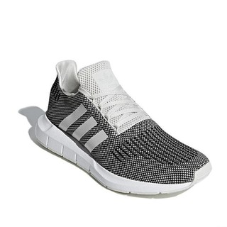 Adidas รองเท้า Swift Run ของแท้ (White Black)