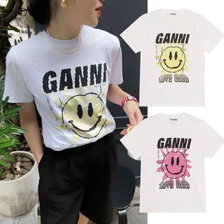 Ganni เสื้อยืดลําลอง แขนสั้น คอกลม พิมพ์ลายตัวอักษร หน้ายิ้ม ดอกทานตะวัน สีขาว แฟชั่นฤดูร้อน สไตล์เรโทรS-5XL