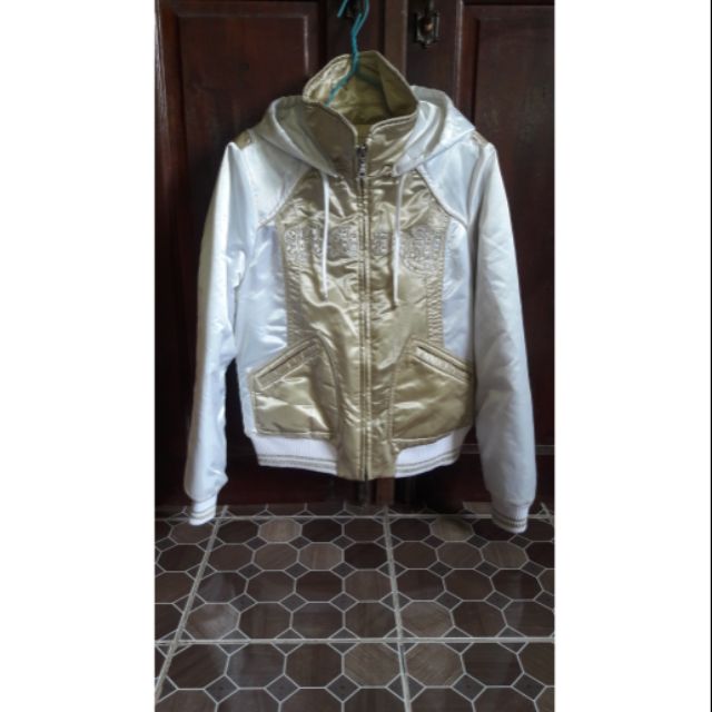 เสื้อEDWINแท้..มือ2คะ