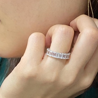 SS88Jewelry แหวนเพชร Emerald Cut   ตัวเรือนเงินแท้ชุบทองคำขาว Eternity Rings เพชรรอบนิ้วฝังมือทุกเม็ด