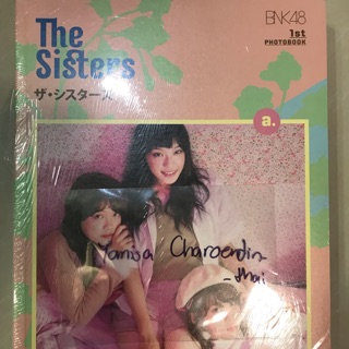 BNK48 the 1st photobook “The Sisters” ไม่มีรูปสุ่ม ซีลยังอยู่ครบ