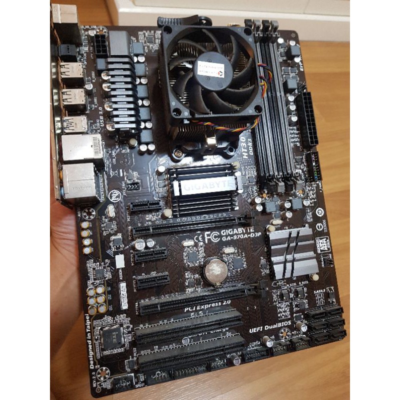 FX6300 / GA-970A-D3P AM3+