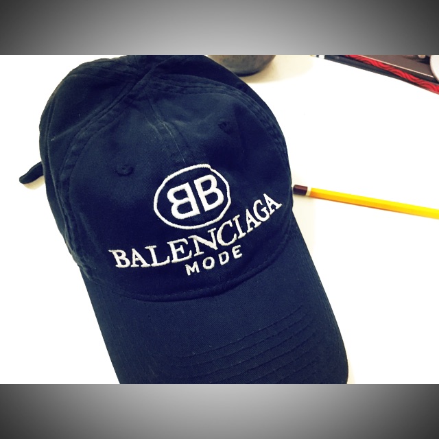 Balenciaga Mode BB Cap หมวก