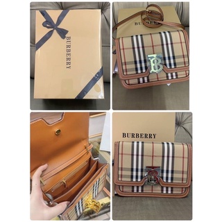 limited  Edition  Burberry Bag วัสดุผ้าแคนวาส