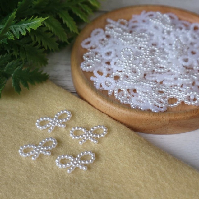 มุกโบว์ ขนาด 1.8 cm (50ชิ้น)