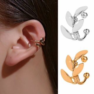 ต่างหูหนีบช่อใบมะกอก • Olive Leaf Ear Cuff