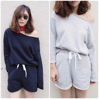 ชุดเสื้อคอปาดขาสั้น Color grey , navy