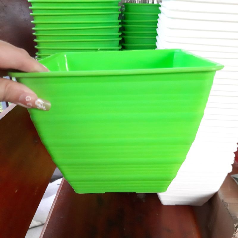 HIJAU BRYANI NP211 กระถางดอกไม้ uk.17CM สีเขียว (1KG FITS 9PCS)