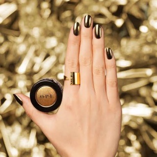 พร้อมส่งผงโครม OPI สี Gold Digger รุ่น Chrome Effects mirror shine nail powder ผงโครมสีทอง ในเซ็ตมีแปรงไว้แตะผลบนเล็บ