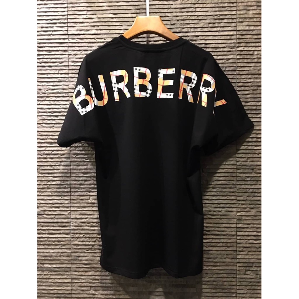 BURBERRY VINTAGE CHECK POCKET BACK LOGO COTTON T-SHIRT BLACK เสื้อยืดคอกลมแขนสั้น แบรนด์เบอเบอรี่ สก