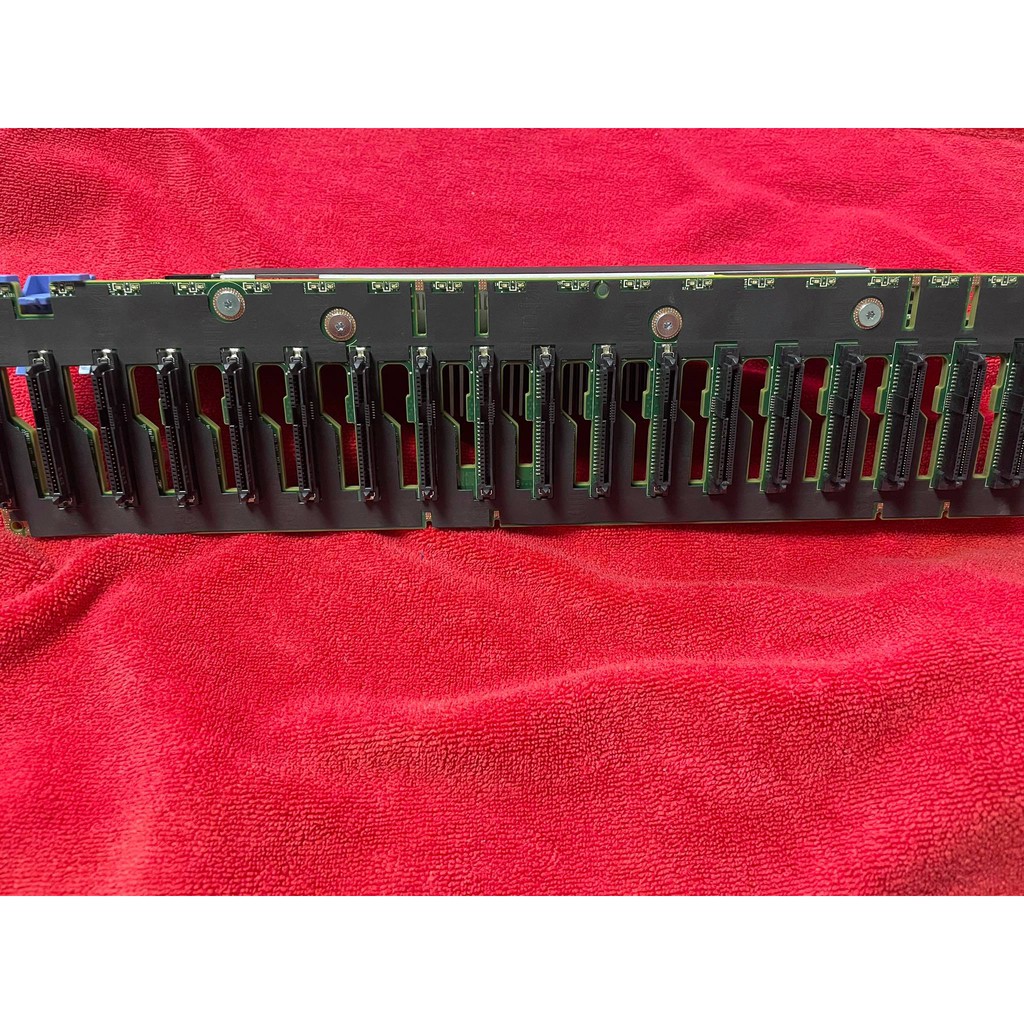 DELL POWEREDGE R740 R740XD 2.5" x 24 BAY LFF BACKPLANE P1MJ3