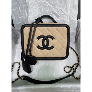 used like new chanel vanity box holo29