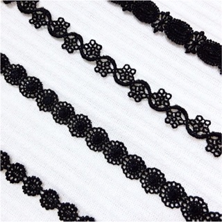 BLACK LACE CHOKER NO.3