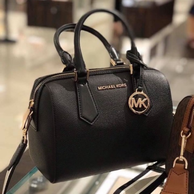 กระเป๋า Michael Kors  Casual Style 2WAY Plain Leather Handbags 35T9GYEU1L หมอน mk 9 นิ้ว