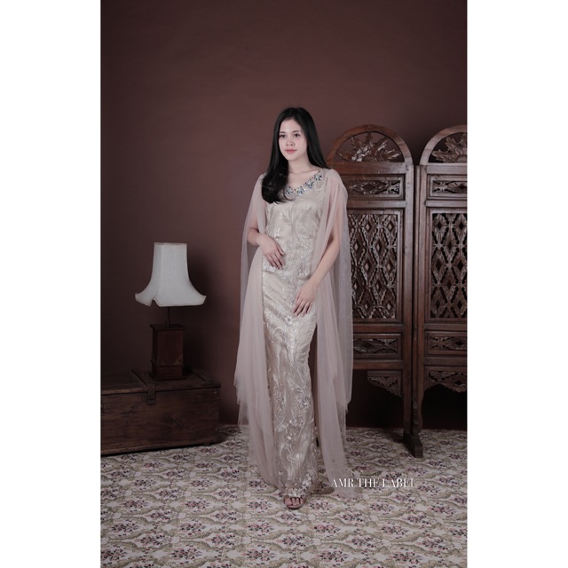 Amrthelabel / quill / nudegold