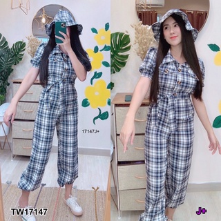 TW17147 Jumpsuit จั้มสูทขายาว แขนตุ๊กตา ผ้าทอลายสก็อต เอวยืดสม็อคหลัง ปลายจาจั้มสม็อคน่ารัก +สายผูกเอว + หมวกทรงบัคเก็ต