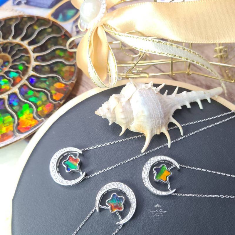 สร้อยคอพลอย Ammolite 天然彩星月设计款项链