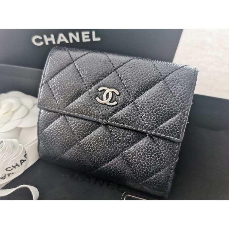Used chanel short wallet holo19 ปี14