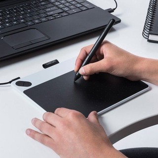 กระดานกราฟิก WACOM INTUOS ART CTH-690/ K1 (BLACK)