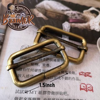 1.5 inch 1 pcs BGN203032 ห่วงเลื่อนสาย ห่วง เหล็ก เหลี่ยม สีทองรมดำ ขนาด 3 cm x 4.9 cm เหล็กหนา 4 m