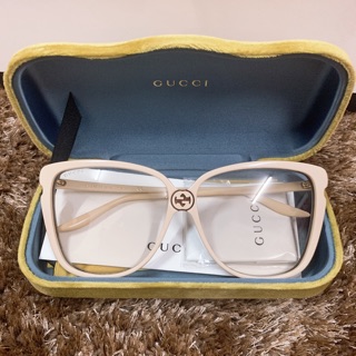 Gucci sunglasses กล่องสีเหลือง