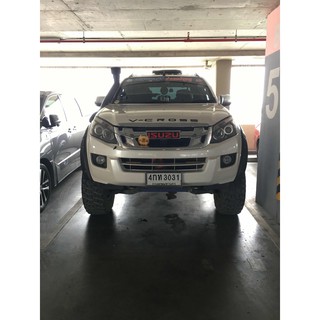 ตัวอักษรฝากระโปรงหน้ารถ ISUZU D-MAX V-CROSS